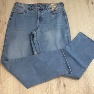Falls Creek Women’s Light Blue Straight Jeans